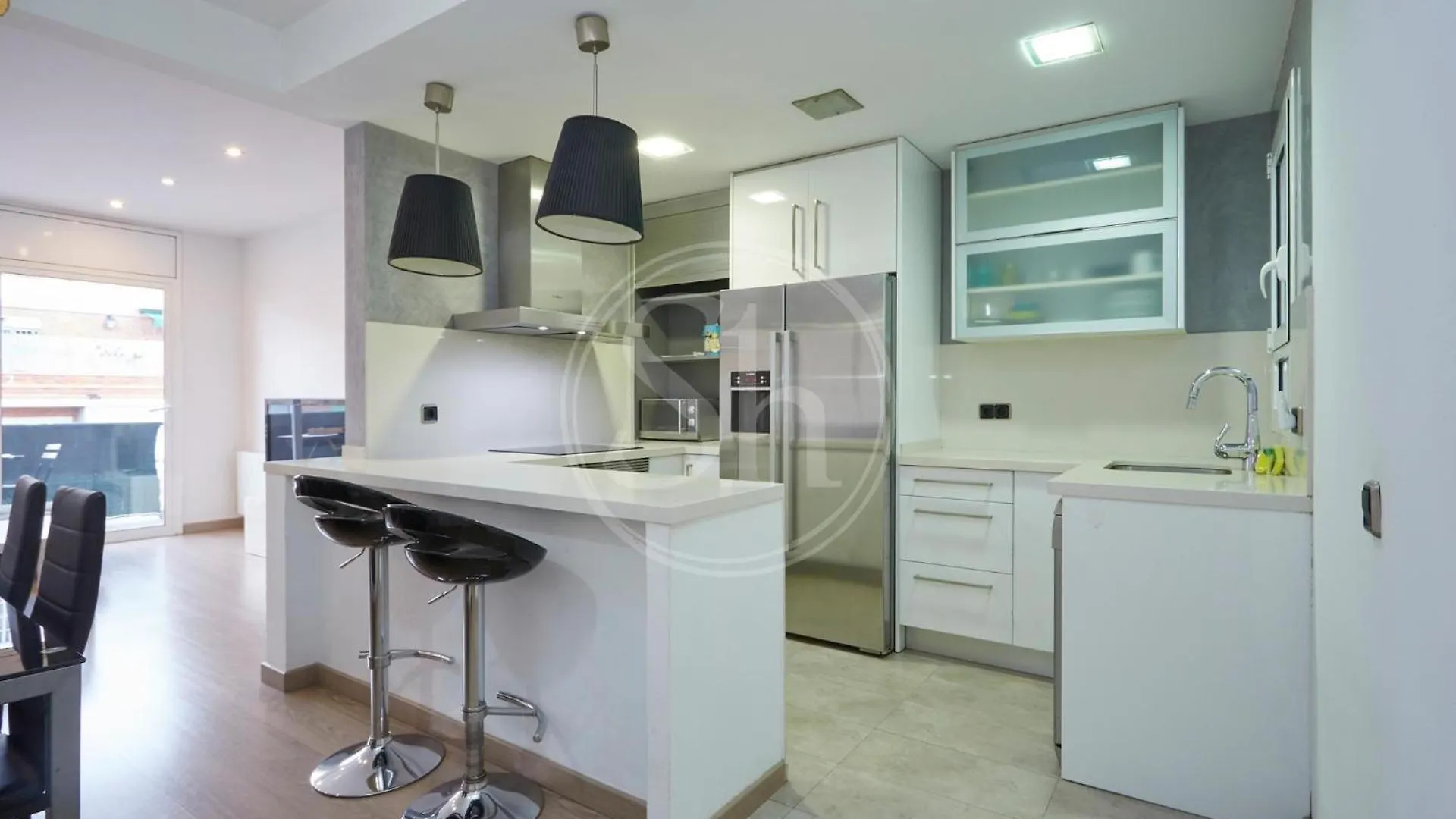 Top Flat Sagrada Barcelona 0*,