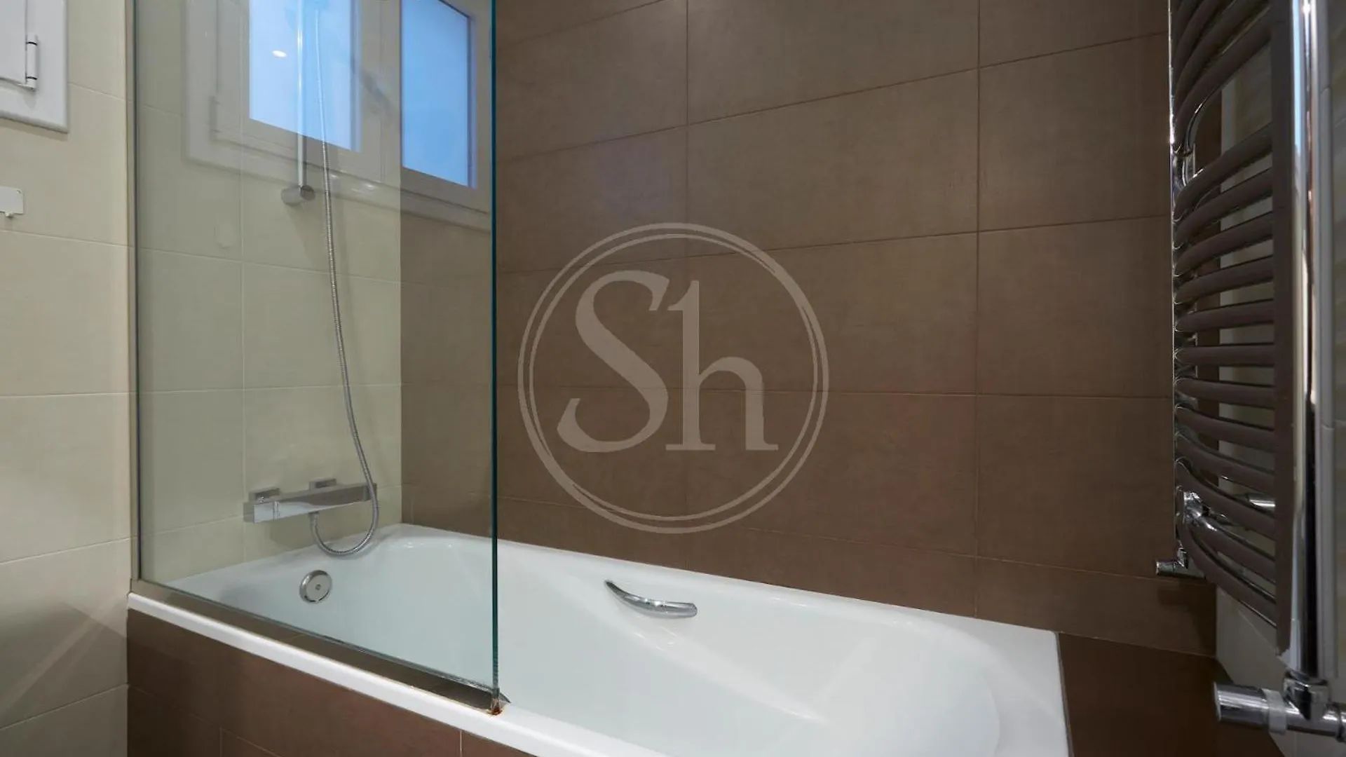Top Flat Sagrada Barcelona Spain
