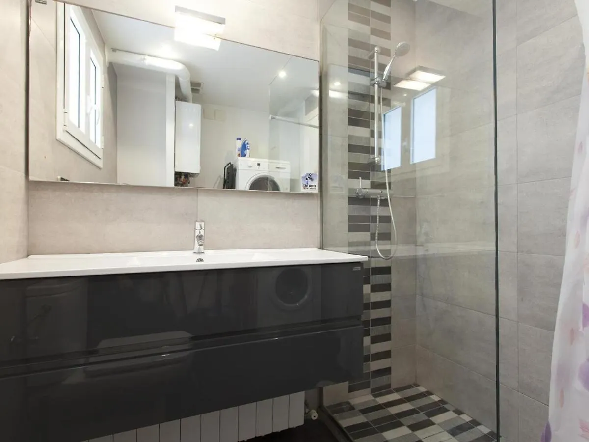 Top Flat Sagrada Barcelona Apartment