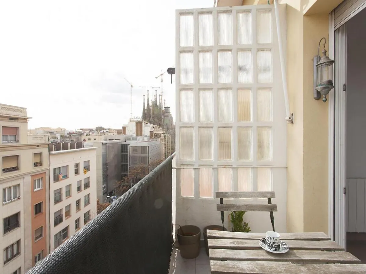 Top Flat Sagrada Barcelona